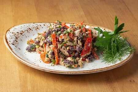 Салат по-тбилисски