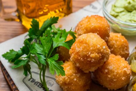 Сырные шарики