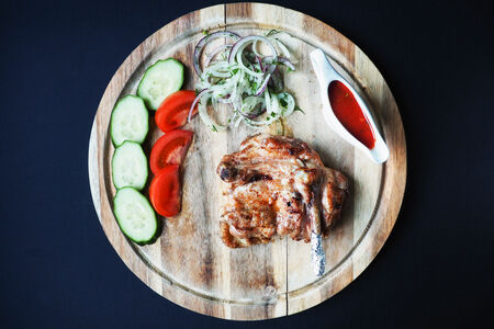 Шашлык из куриного окорока по-турецки