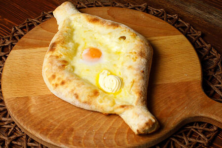 Хачапури по-аджарски