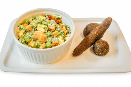 Панир с овощами в соусе бешамель