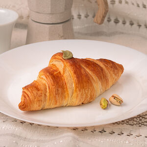 Круассан с фисташковой Нутеллой