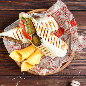 Фалафель в лаваше по-итальянски