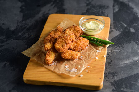 Стрипсы куриные