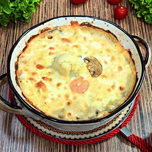 Запеканка Креветки коктейльные, шампиньоны и цветная капуста (512)