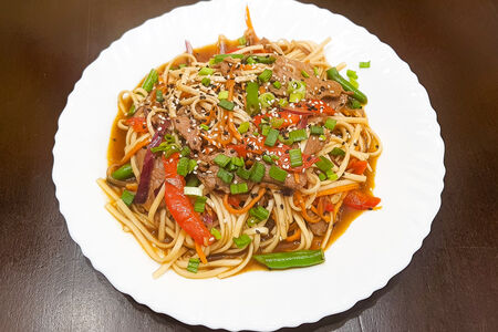 Вок Лапша с говядиной