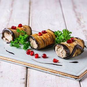 Баклажаны, фаршированные грецкими орехами