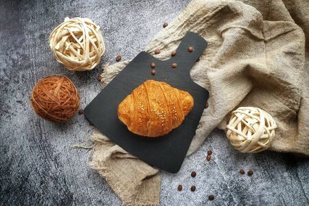 Круассан с сыром