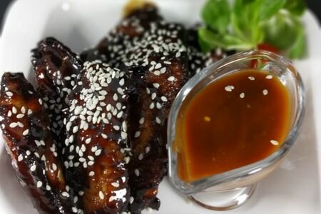 Куриные крылья в соусе терияки