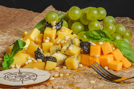 Сырная тарелка