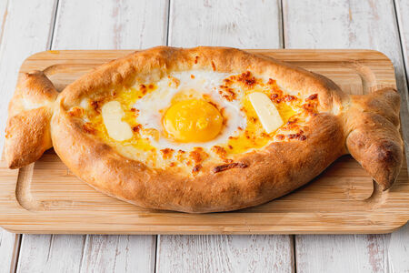 Хачапури по-аджарски