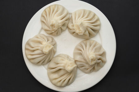 Хинкали из баранины с зеленью