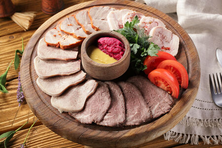 Мясное ассорти