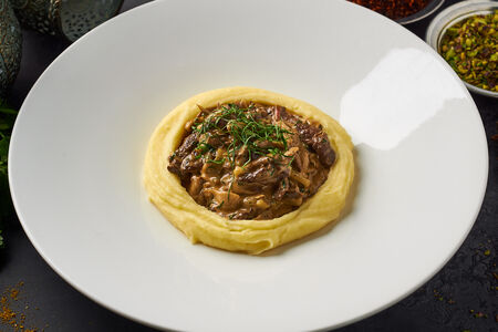 Бефстроганов