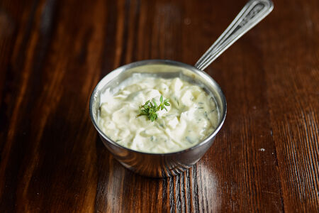 Соус Белый чесночный