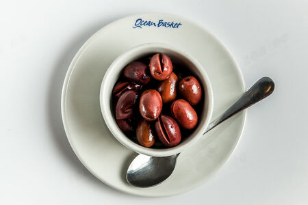 Оливки Каламата