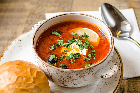 Солянка с копченостями