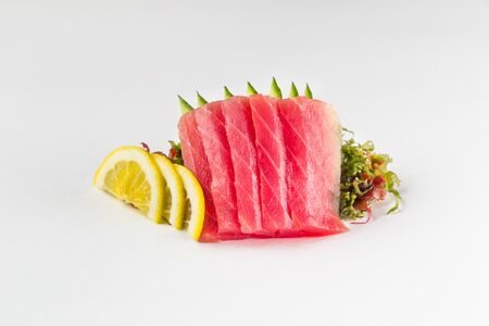 Сашими тунец