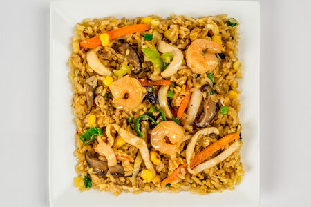 Шанхайский рис с морепродуктами