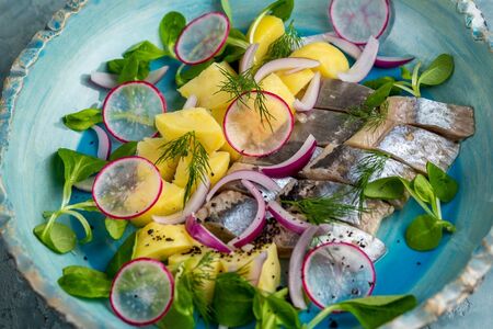 Селедочка с запеченной картошечкой