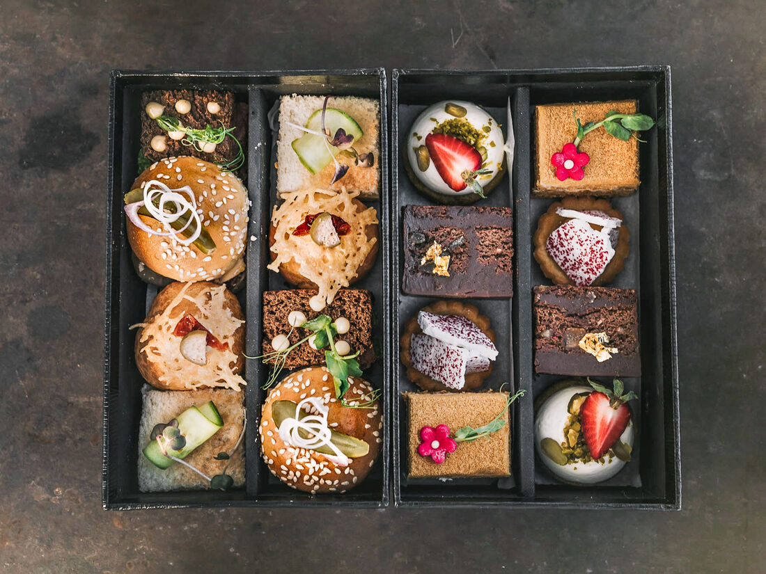 O2 Lounge by Genesis