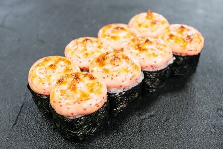 Ролл Якудза