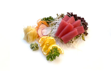 Сашими с тунцом