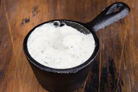 Соус дзадзыки