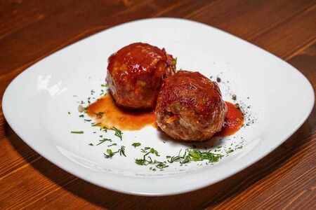 Тефтели с соусом