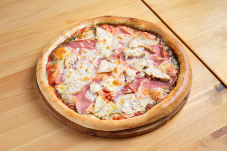 Пицца Ветчина с курицей