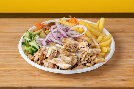 Шаверма на тарелке Сытый