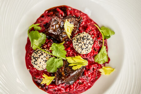 Говяжьи щёки с ризотто