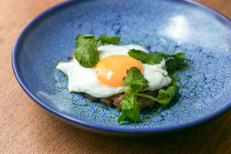 Бифштекс из говядины с картофельным пюре