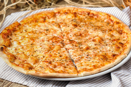 Пицца Четыре Сыра