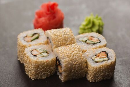 Ролл Спайси креветка