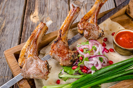 Шашлык из баранины на кости