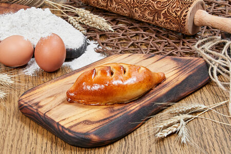 Пирожок с мясом