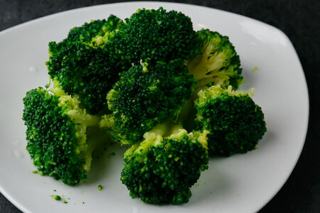 Брокколи на пару