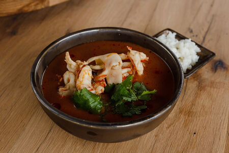 Том Ям с морепродуктами