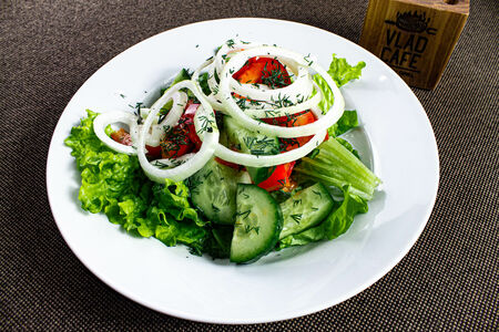 Салат из свежих овощей