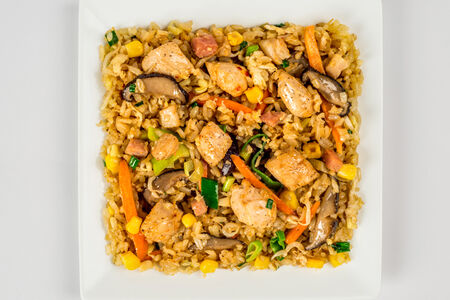 Вок Шанхайский рис с цыпленком