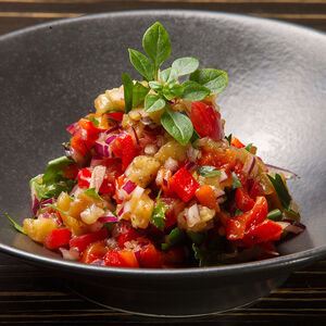 Салат из овощей на углях 160 г