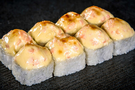 Ролл Запеченный Саке