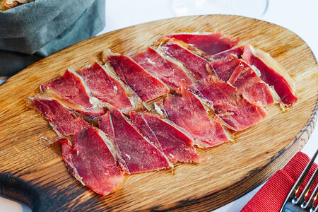 Хамон серрано резерва