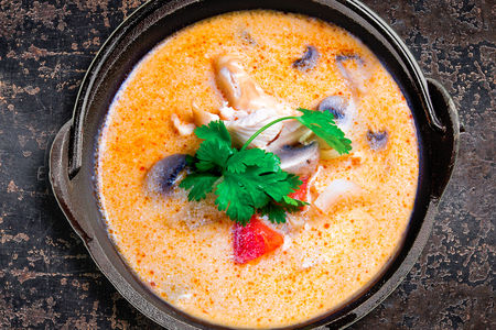 Суп из курицы с кокосовым молоком