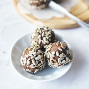 Конфеты из орехов и сухофруктов