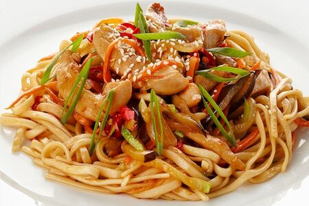 Вок с курицей