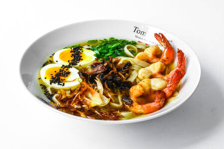 Суп Рамэн с королевскими креветками