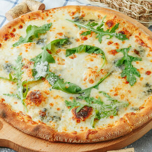 Пицца Quattro Formaggio