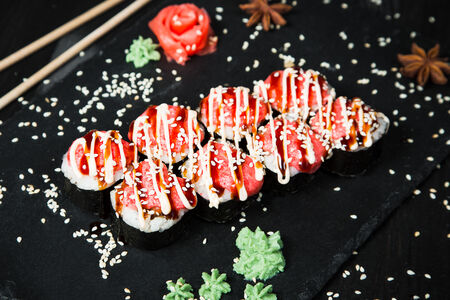 Ролл Запеченный с угрем